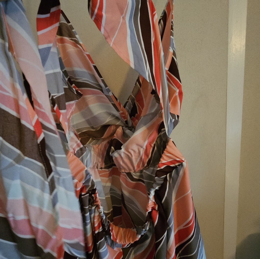 Dress - Picture 4 of 4